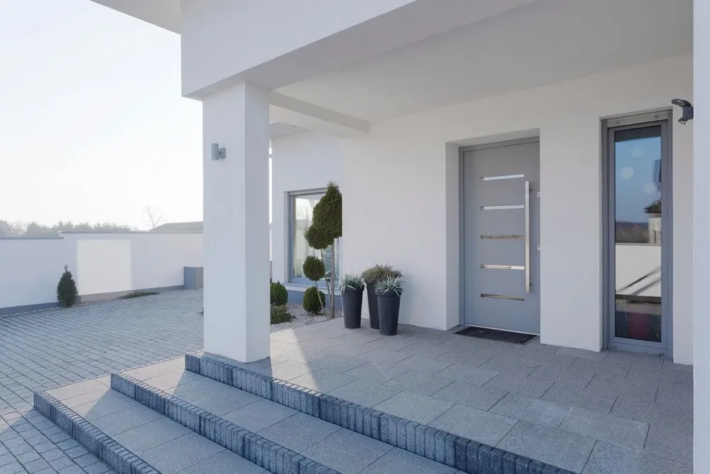 Focus-porte-d-entrée-de-maisonwebp